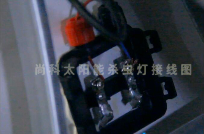 TDZ40高桿太陽(yáng)能殺蟲燈接線圖 TDZ40高桿太陽(yáng)能殺蟲燈接線圖